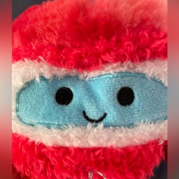 VANCE the 4.5” red van bum bumz - Picture 5 of 5